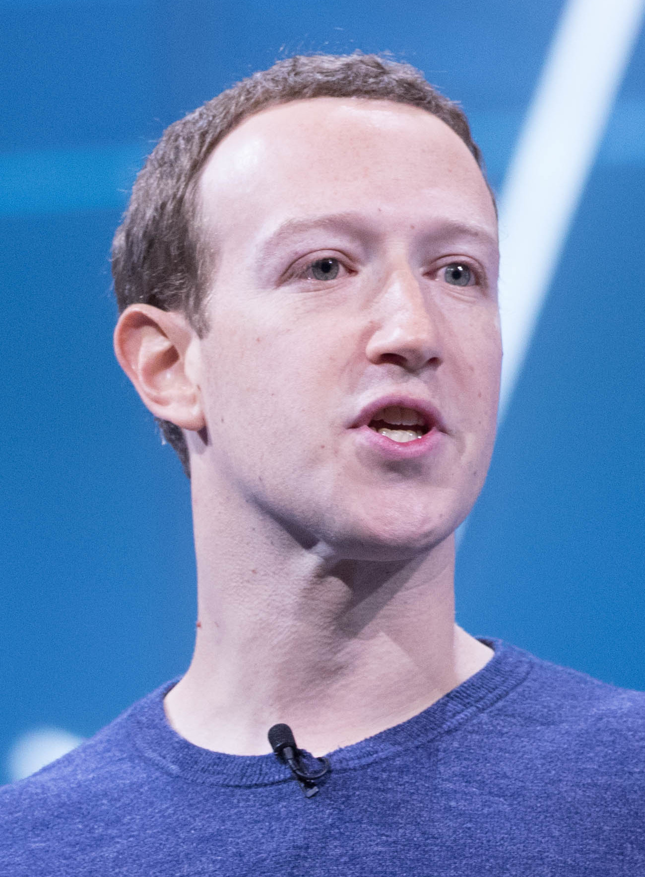 Mark_Zuckerberg_F8_2018_Keynote_%28cropped_2%29.jpg